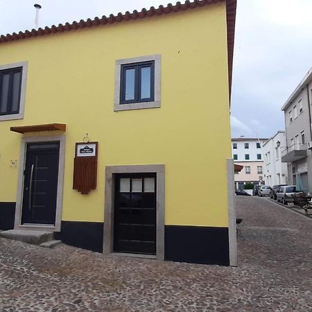 Taska Vila Velha Mirandela Buitenkant foto