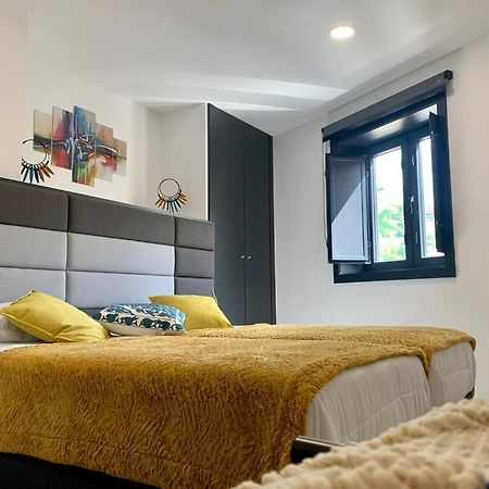 Taska Vila Velha Mirandela Buitenkant foto