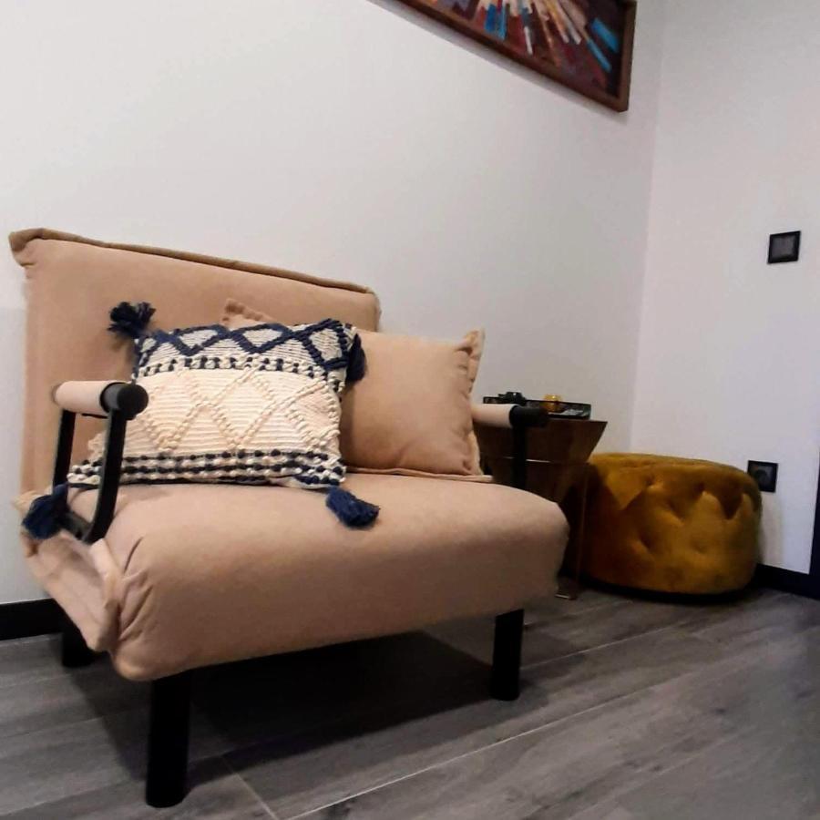 Taska Vila Velha Mirandela Buitenkant foto