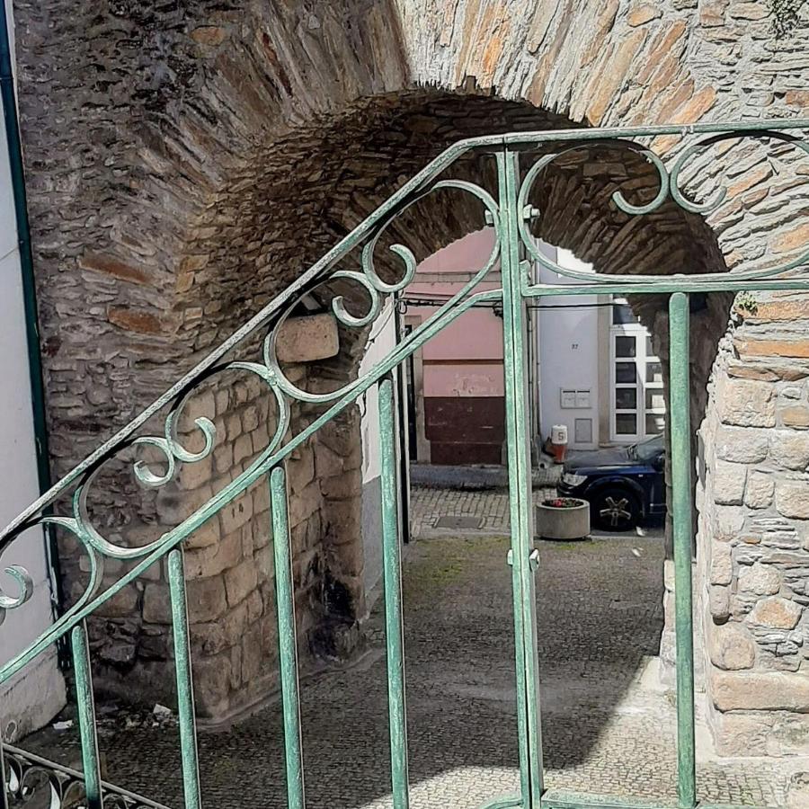 Taska Vila Velha Mirandela Buitenkant foto